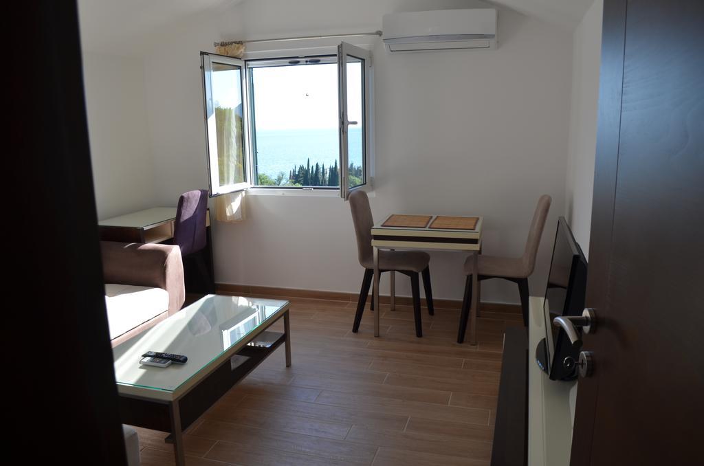 Apartments Tmv Dragovic Sveti Stefan Exterior foto
